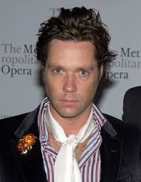 How tall is Rufus Wainwright?